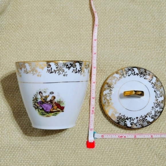 Vintage Du Centre Porcelaine R.C. Courtin Couples Sugar Bowl with Lid - Picture 8 of 11